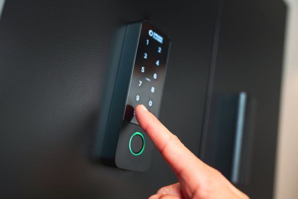 AC400: Powering Smarter Access Control