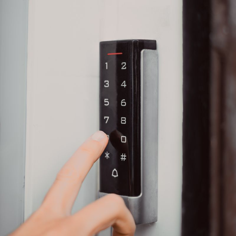 Indicador luminoso y alarma configurables